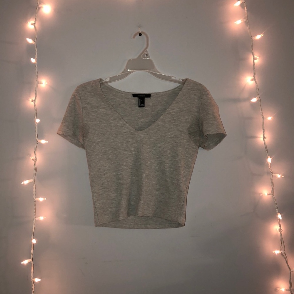 grey forever 21 crop top